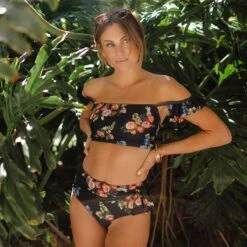 Rose Black Bella Crop Top -Fashion Swimsuit 369A0177final a14c6f82 1d8f 47c6 8f4b bfcb74155a65
