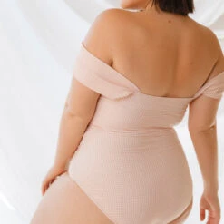The Pink Checkers Off Shoulder One-Piece -Fashion Swimsuit 369A0307final