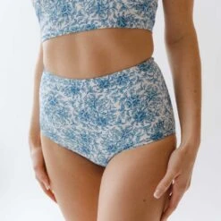 Mykonos White High-Waisted Bottoms -Fashion Swimsuit 369A0632final