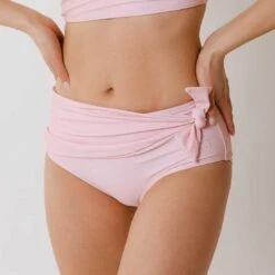 Simone Bottoms, Ballet Pink -Fashion Swimsuit 369A0638final 9fceb831 a08d 49f3 ad2d b47a03a73575