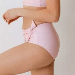 Simone Bottoms, Ballet Pink -Fashion Swimsuit 369A0647final 0ebc2fd8 5a73 4eee b8eb c4368df7e96a