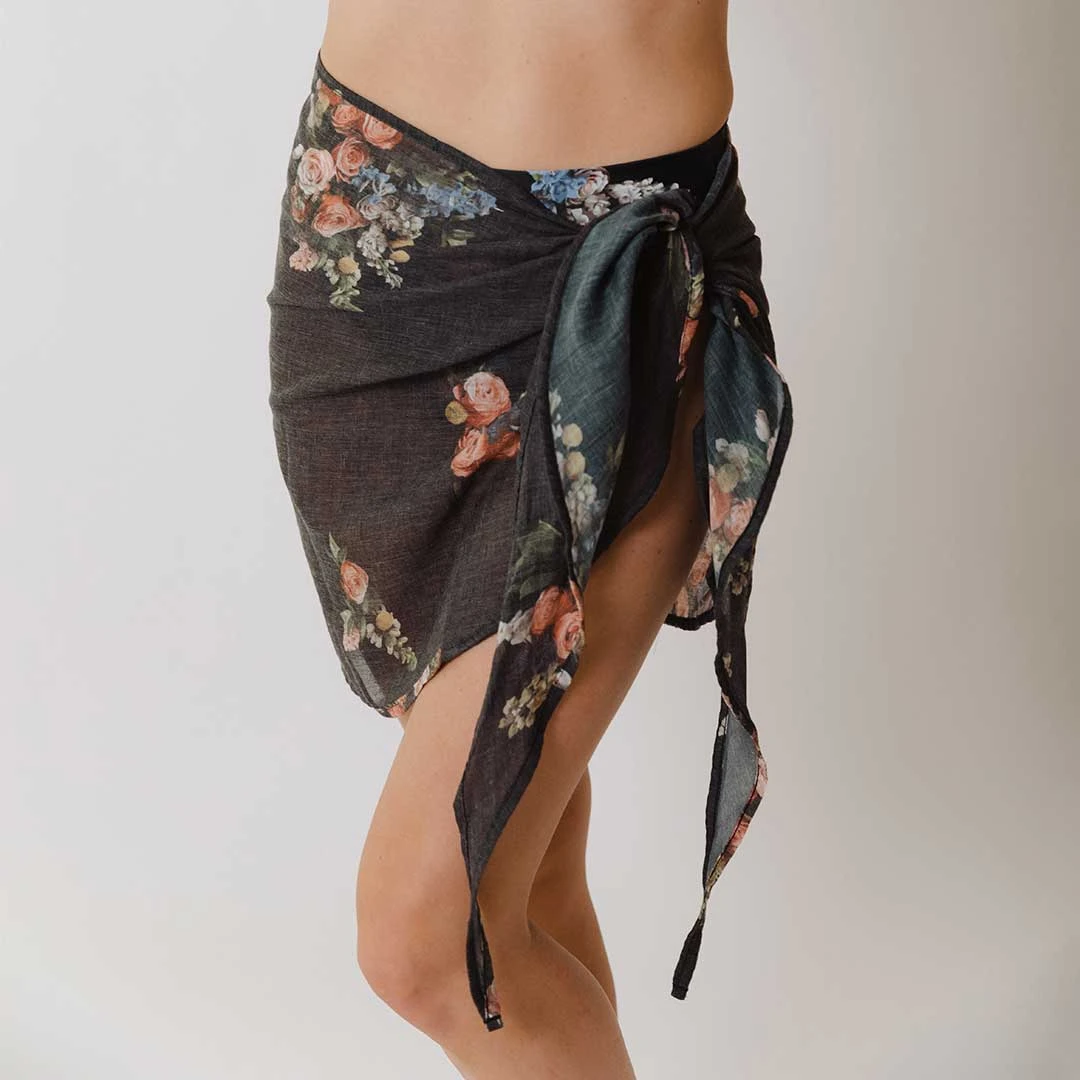 Rose Black Sarong 1 Rose Black Sarong