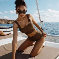 Amber Olivia Swim Crop -Fashion Swimsuit 369A2084final