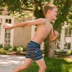 Revere Jr. Swim Trunks -Fashion Swimsuit 369A3864final f7d1e856 aa4a 4ffd a86f a61d22bef362