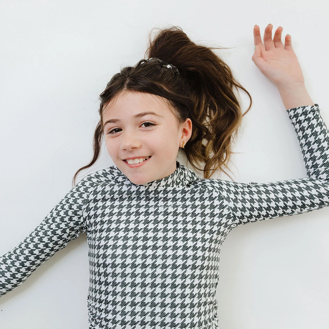 Mini Rash Guard Two-Piece Set, Houndstooth 6 Mini Rash Guard Two-Piece Set, Houndstooth - Image 6