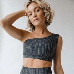 Midnight Dash Icon Swim Crop -Fashion Swimsuit 369A5848