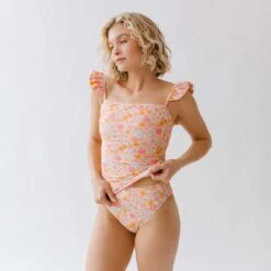 Darling Pink Almost Cheeky Bottoms 14 Darling Pink Almost Cheeky Bottoms -Fashion Swimsuit 369A8249finnal c5f35e60 3f54 4dd2 93a6 3959d685b0af