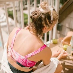 Momentum Bra, Peony 15 Momentum Bra, Peony -Fashion Swimsuit 369A8897final a3db215c 6549 4a3c ac3c bedc8379865e