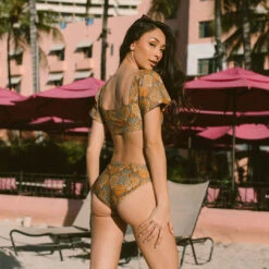 Golden Hour Hipster Bottoms -Fashion Swimsuit 369A9493final d09bfab0 6bdc 4525 a544 0c6a5d30db57